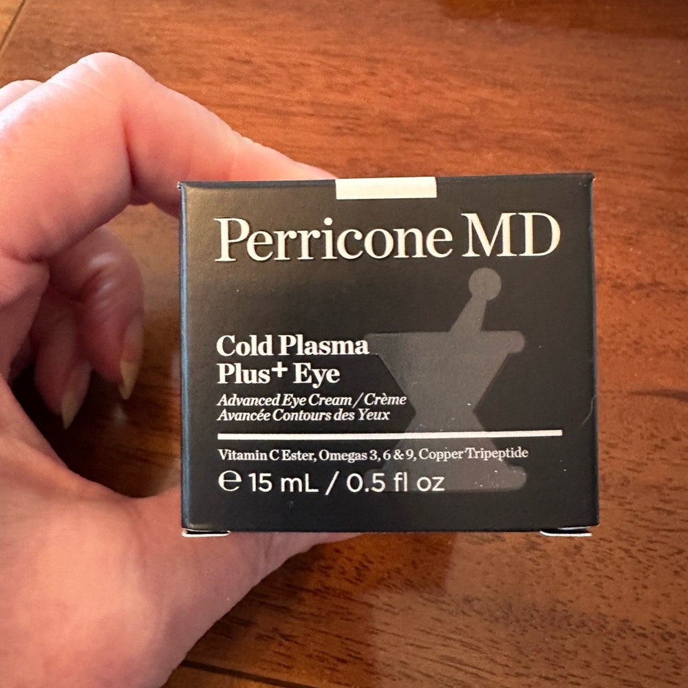 Perricone MD Cold Plasma Plus+ Eye Cream - Black